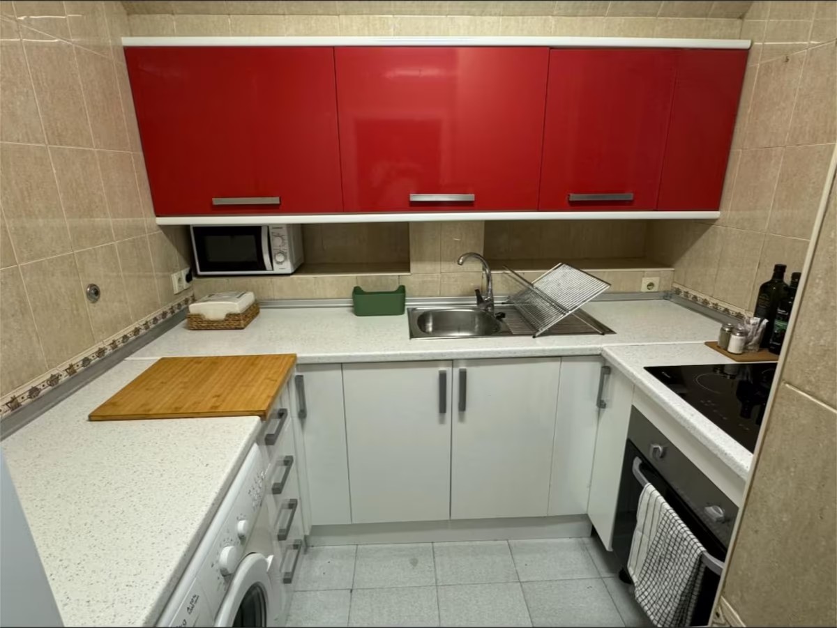 IN AFFITTO DA ORA FINO AL 30.6.26 BELLISSIMO DUPLEX ARREDATO CON VISTA SUL MARE A TORREMOLINOS