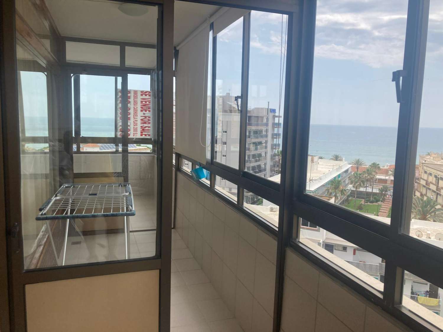ZU VERMIETEN AB SOFORT BIS ZUM 30.6.26 SCHÖNE WOHNUNG MIT MEERBLICK IN PLAYAMAR (TORREMOLINOS)