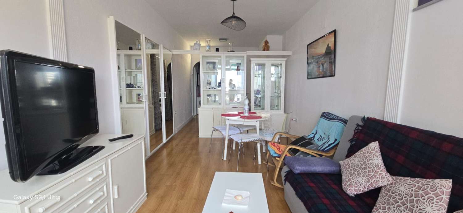 LONG TERM RENTAL FROM 1.12.25 NICE FROM STUDIO IN THE CENTER OF TORREMOLINOS