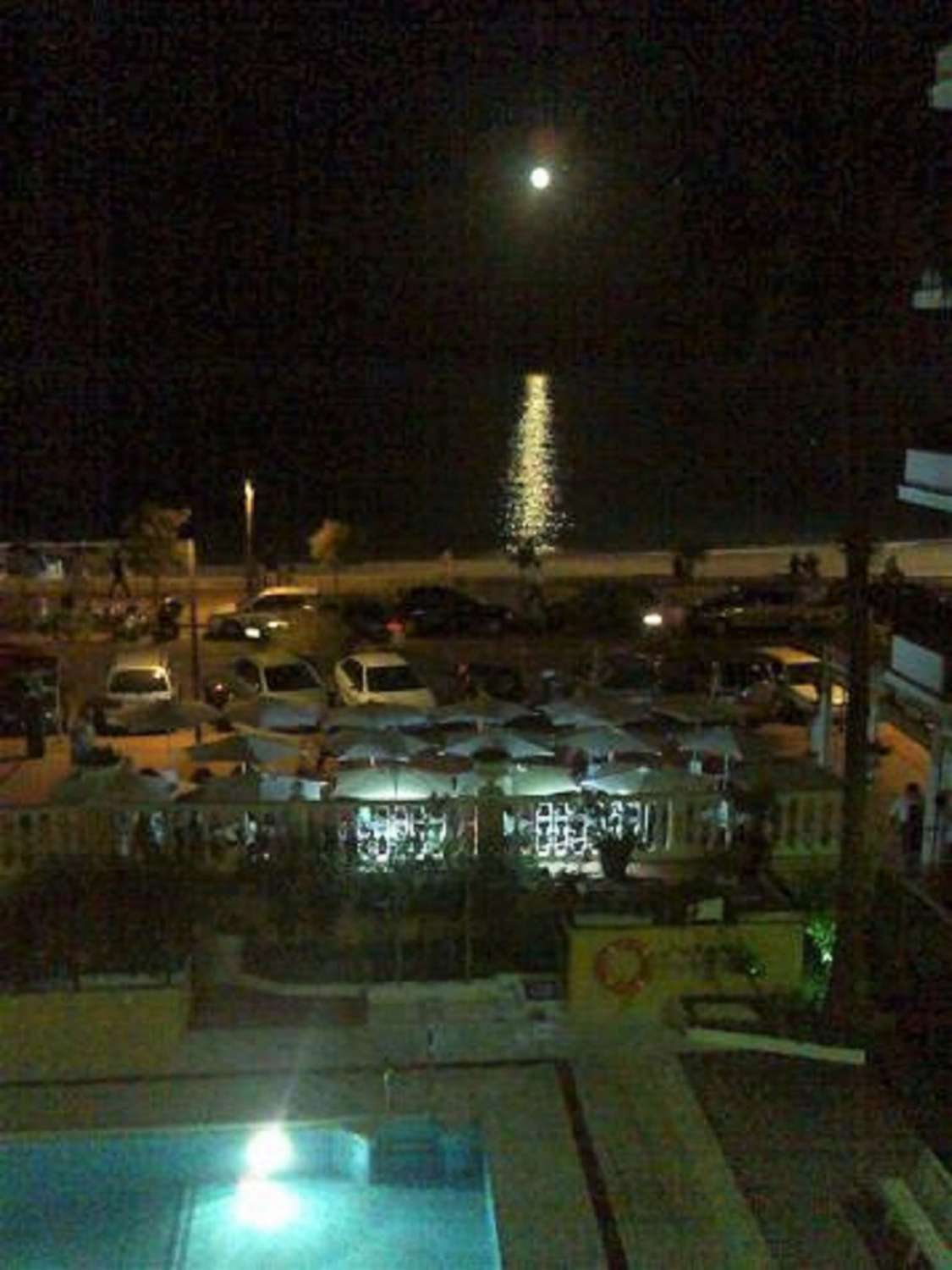 MUKAVA HUONEISTO MERINÄKÖALALLA PITKÄAIKAISEEN VUOKRAUKSEEN FUENGIROLASSA