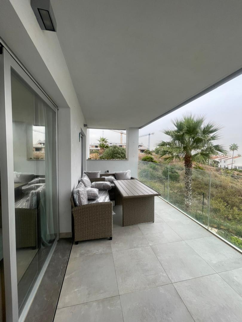 MAGNIFICO APPARTAMENTO CON SPLENDIDA VISTA SUL MARE A EL FARO (MIJAS) È ORA IN AFFITTO A LUNGO TERMINE