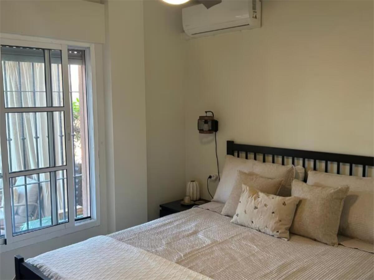 Lägenhet säsong- i Calaburra - Chaparral (Mijas)