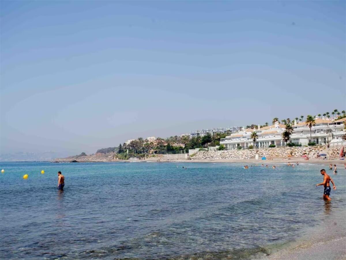 Lägenhet säsong- i Calaburra - Chaparral (Mijas)