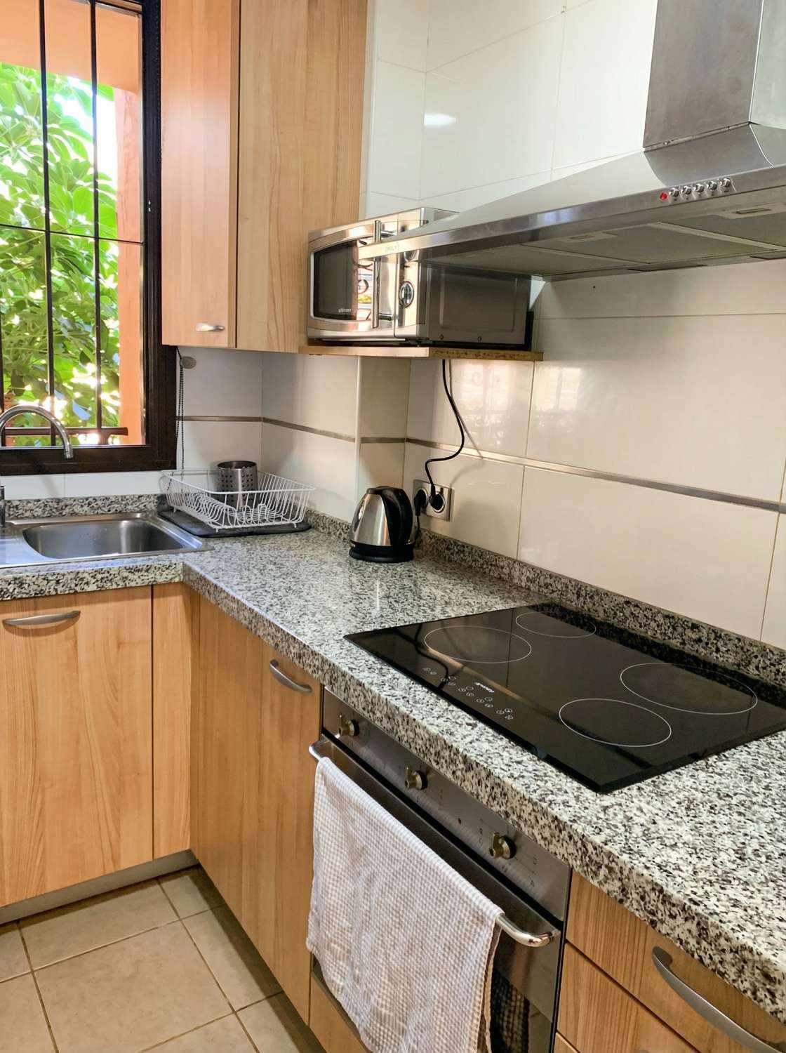 LOCATION LONGUE DURÉE À PARTIR DU 14.1.26 BEL APPARTEMENT AVEC VUE SUR LA MER DANS LE QUARTIER DE LA CALA DE MIJAS (MIJAS)