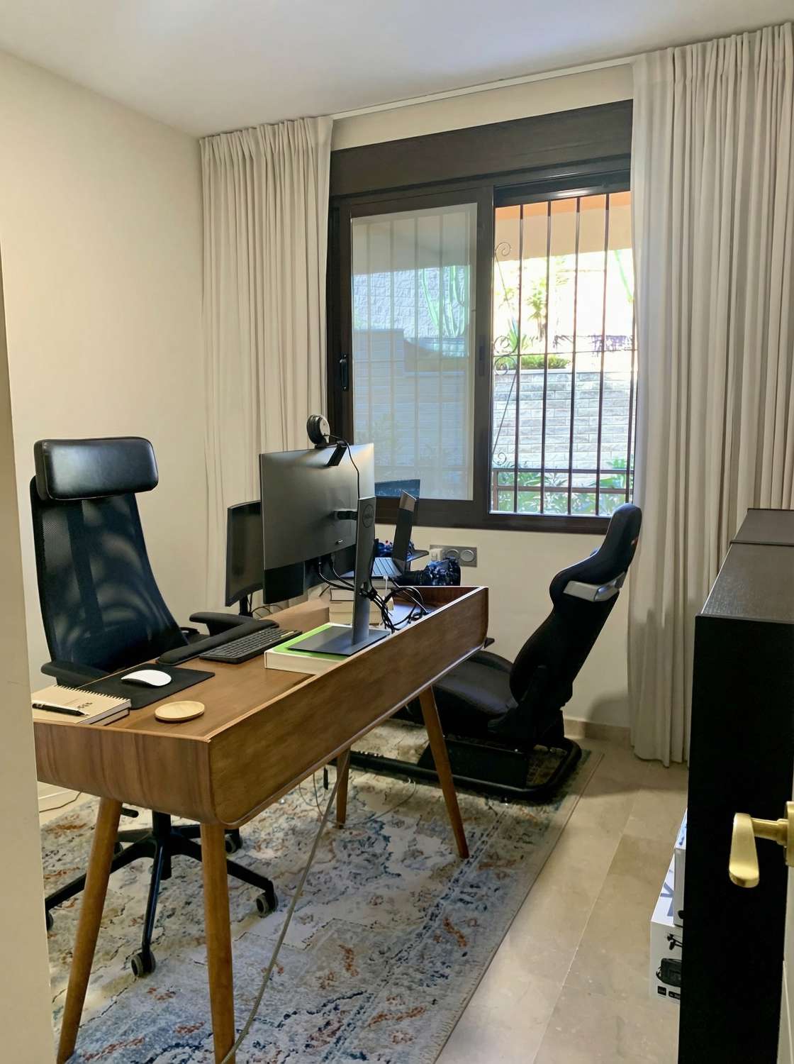 LOCATION LONGUE DURÉE À PARTIR DU 14.1.26 BEL APPARTEMENT AVEC VUE SUR LA MER DANS LE QUARTIER DE LA CALA DE MIJAS (MIJAS)