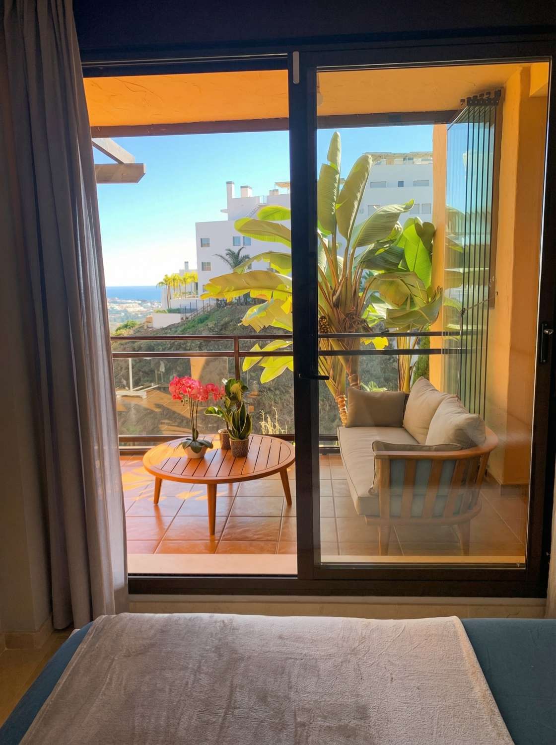 LOCATION LONGUE DURÉE À PARTIR DU 14.1.26 BEL APPARTEMENT AVEC VUE SUR LA MER DANS LE QUARTIER DE LA CALA DE MIJAS (MIJAS)