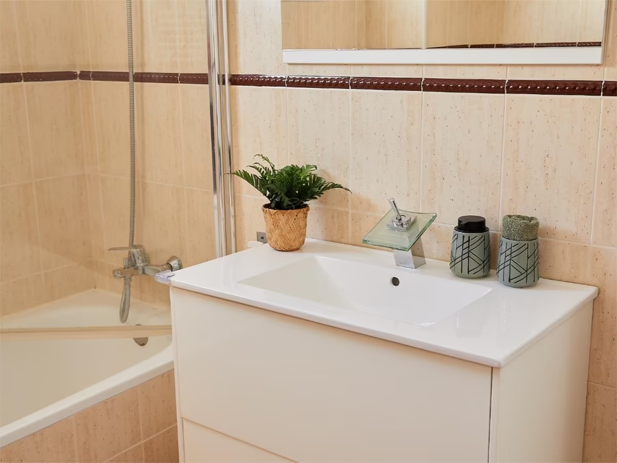 Se alquila precioso apartamento en Riviera del Sol (Mijas)