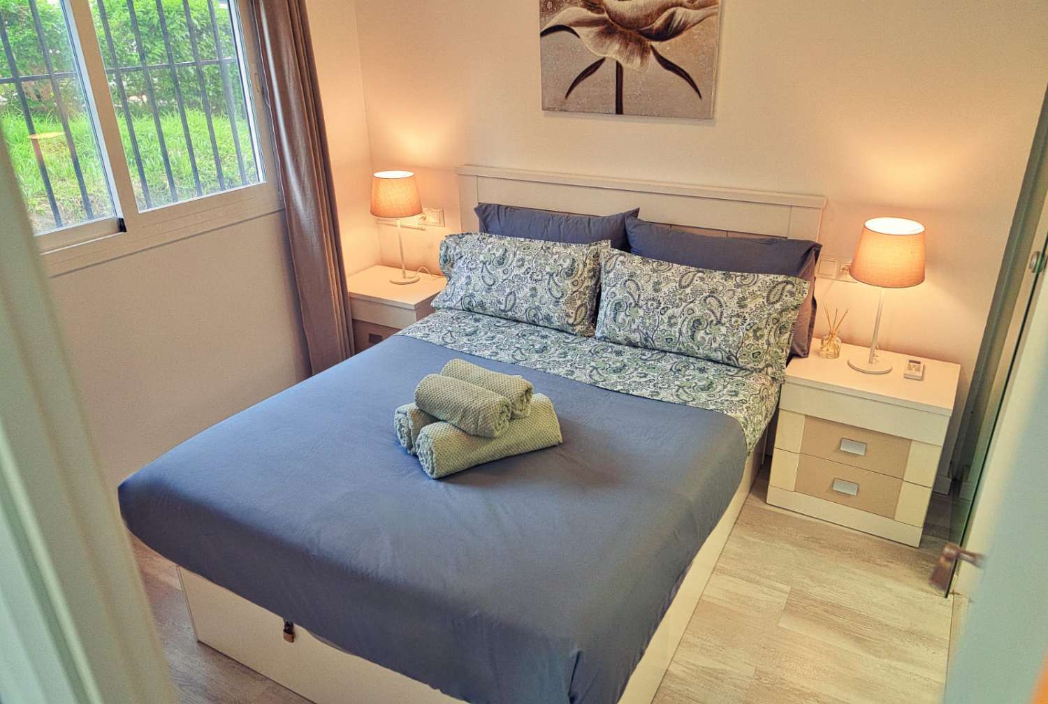 SE ALQUILA DESDE 15.12.25-15-6.26 y DESDE  1.9.26-15.6.27 BONITO APARTAMENTO A 100 METROS DE LA PLAYA EN BENALMÁDENA