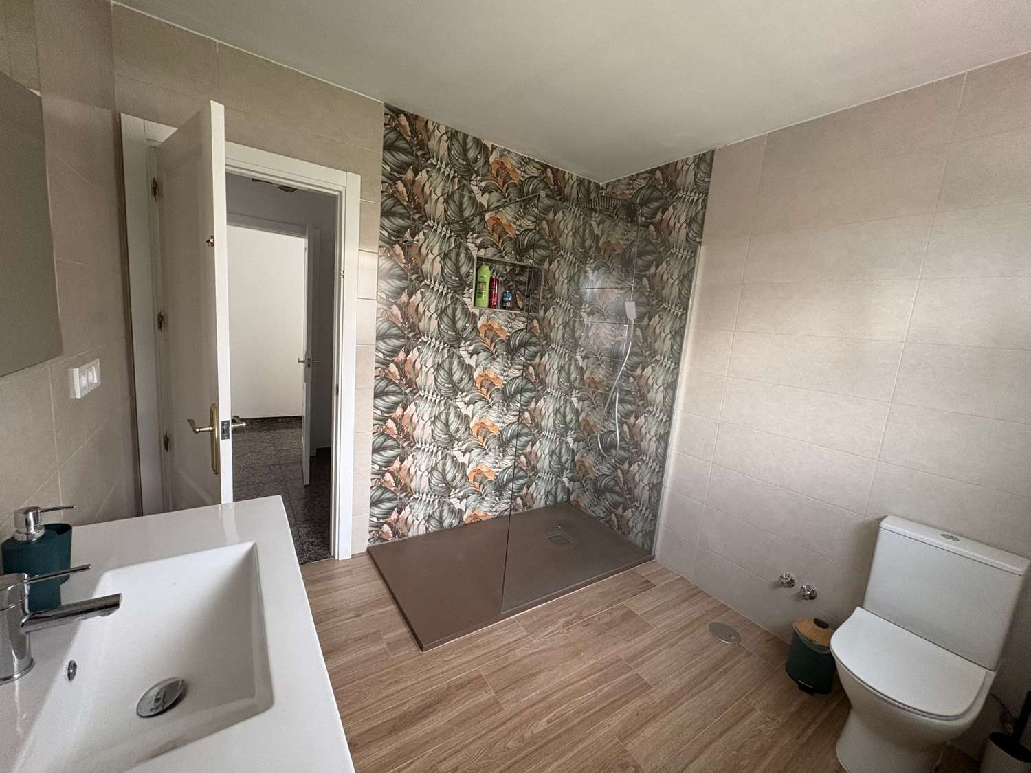 PRACHTIGE VILLA TE HUUR OP HET PLATTELAND IN DE OMGEVING VAN LA ALQUERIA (MIJAS)