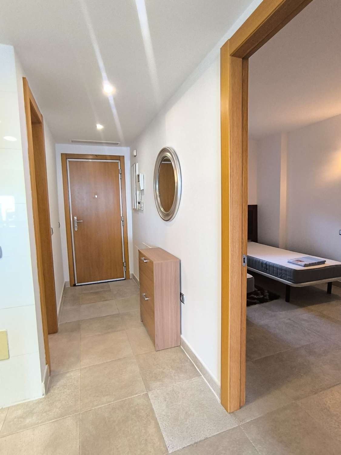 LANGSIKTIG TIL LEIE FRA NÅ AV VAKKER LEILIGHET MED HAVUTSIKT I ALTOS DEL HIGUERON