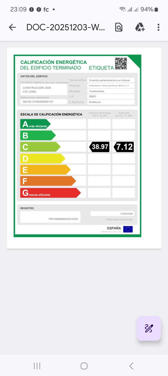 SE VENDE BONITO PISO CON VISTAS AL MAR EN ZONA DEL PINILLO (TORREMOLINOS)