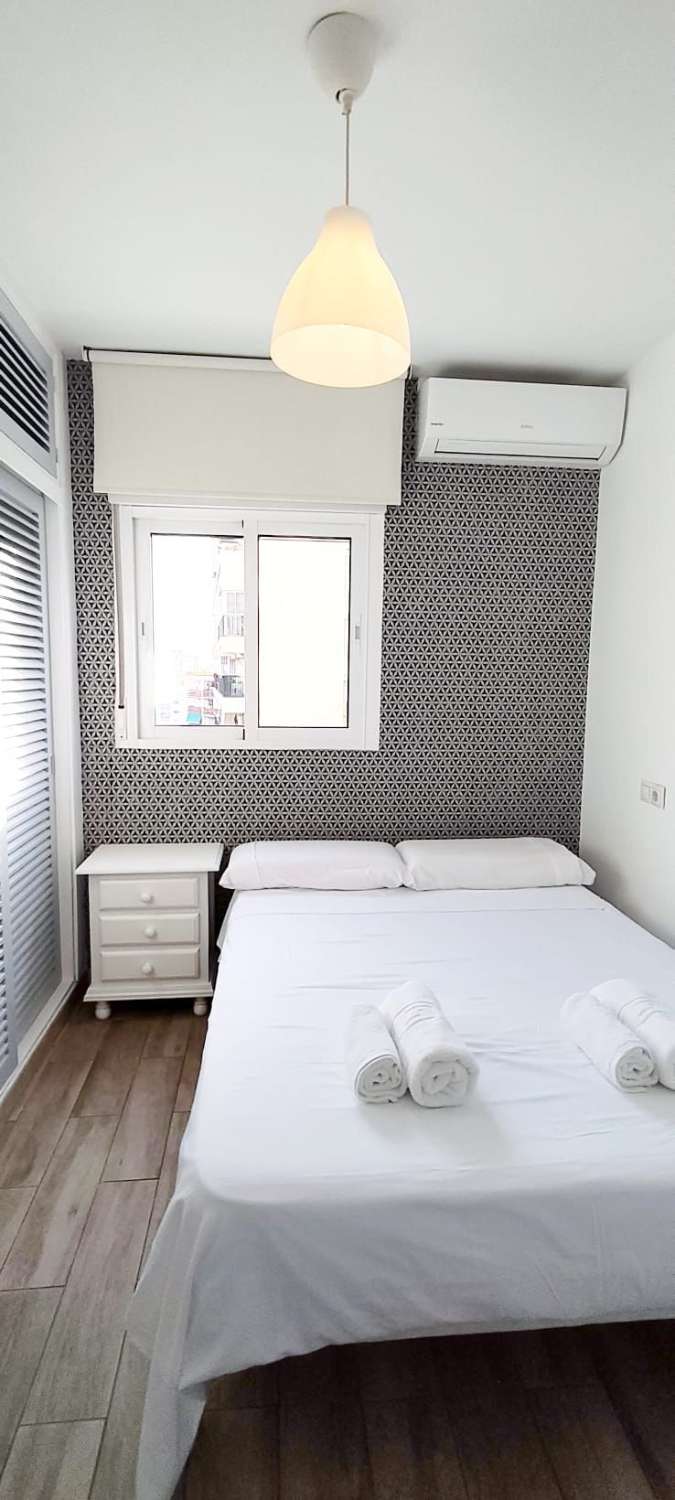 FIN LÄGENHET ATT HYRA I CENTRALA TORREMOLINOS FÖR LÅNGSIKTIGT