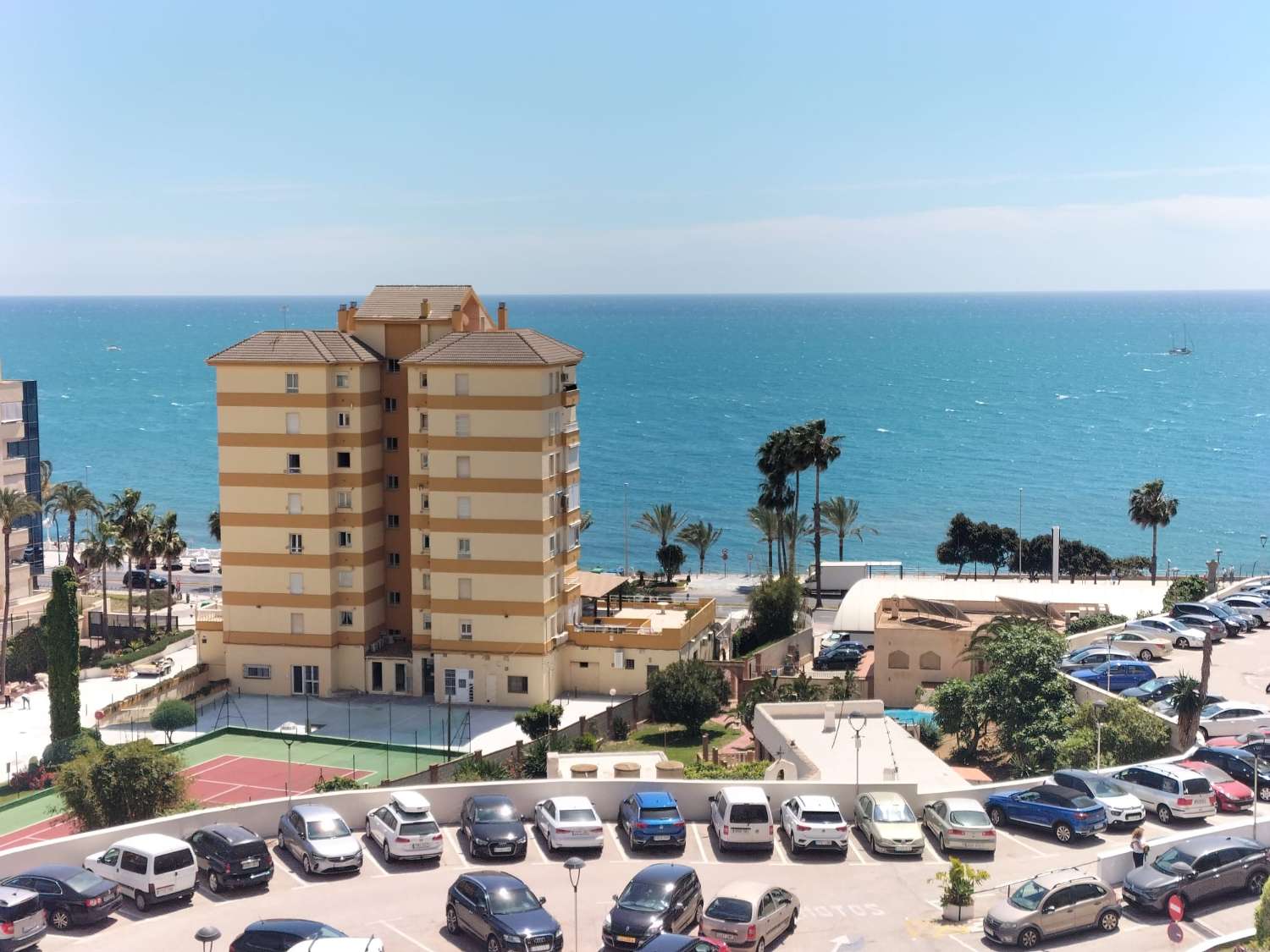 BELLO APPARTAMENTO CON MARE A BENALMADENA SULLA SECONDA LINEA DI BEACH IN AFFITTO A LUNGO TERMINE