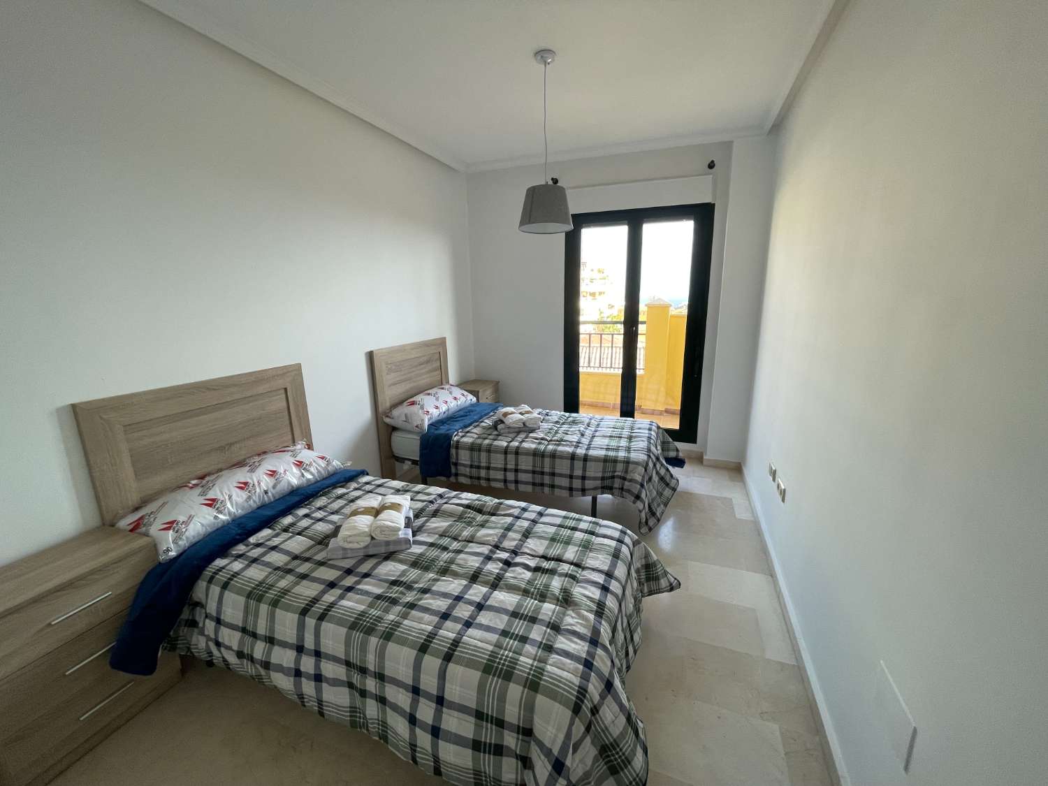 Bellissimo appartamento con vista sul mare in vendita a Benalmadena.