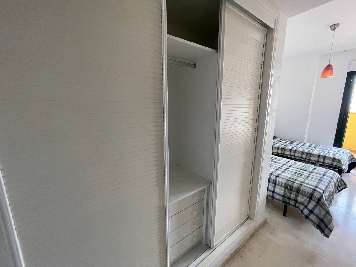 Te huur vanaf nu tot 30-06-2026, prachtig appartement met uitzicht op zee in Benalmadena.