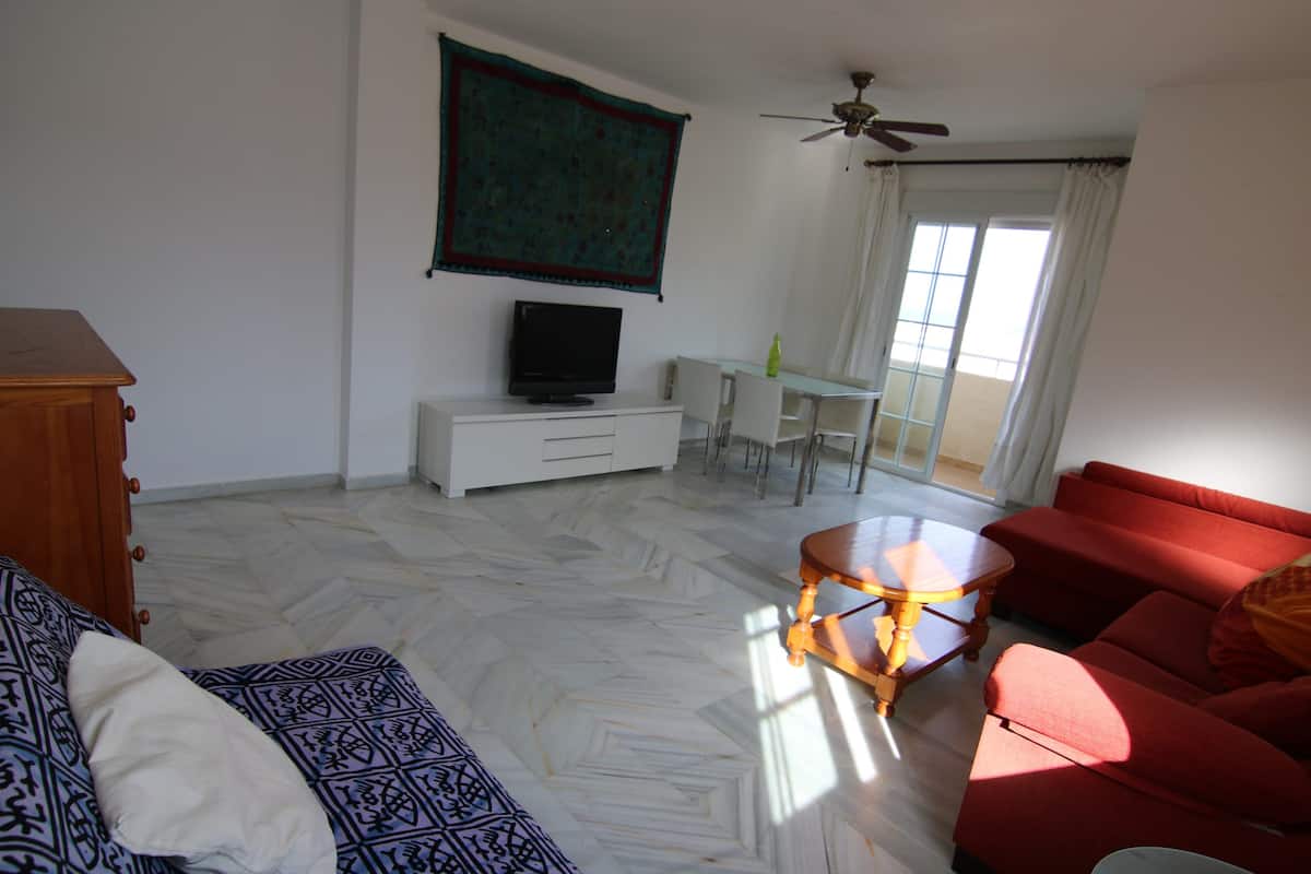 PRAKTFULL TOPPLEILIGHET MED HAVUTSIKT TIL SALGS I LA CARIHUELA 300 METER FRA STRANDEN (TORREMOLINOS)