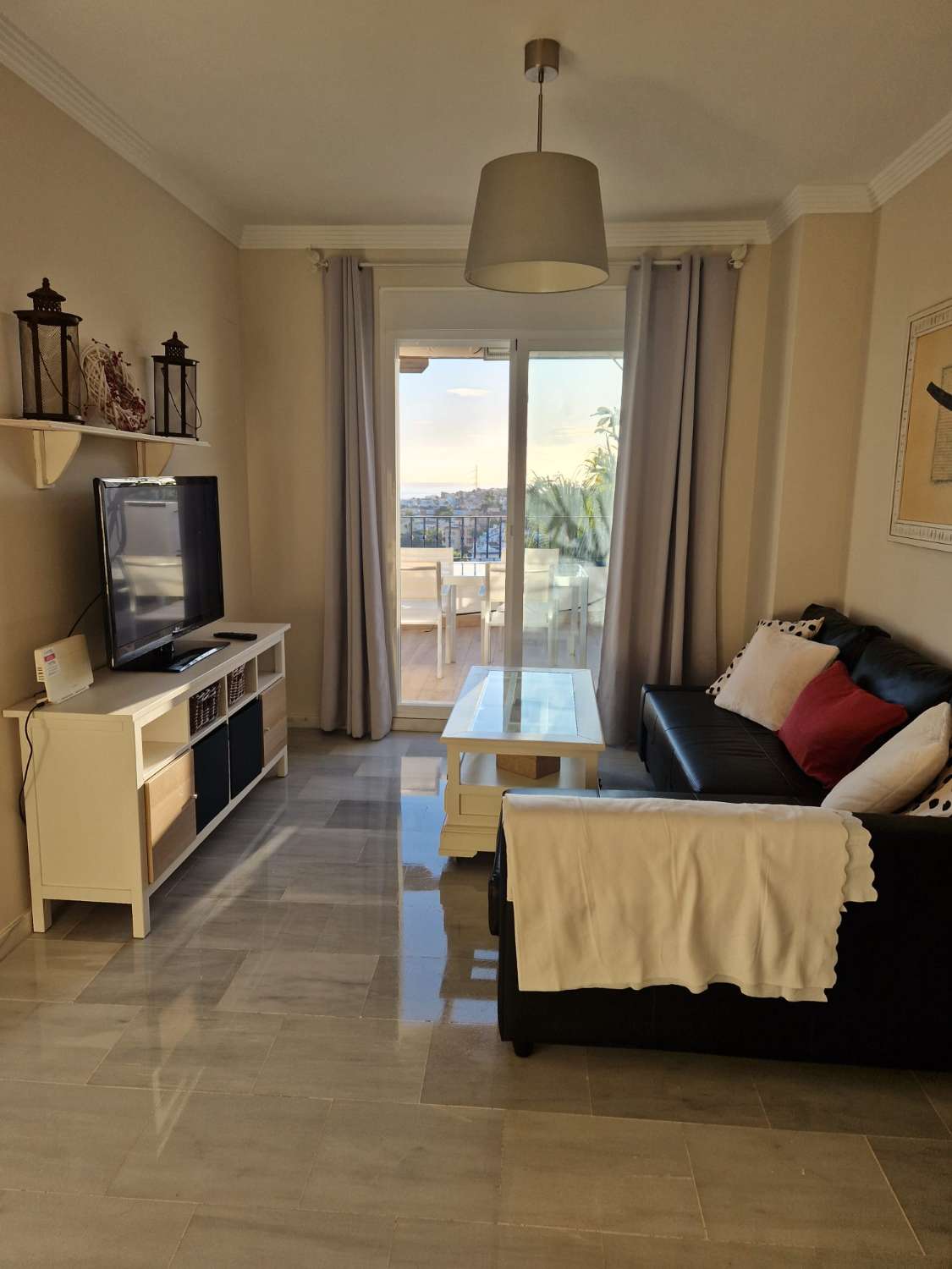 MOOI PENTHOUSE TE HUUR VAN 25.01.26-15.6.26 EN VAN 1.10.26-15.6.27 IN MIJAS