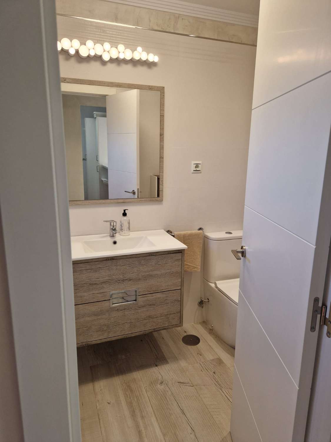 MOOI PENTHOUSE TE HUUR VAN 25.01.26-15.6.26 EN VAN 1.10.26-15.6.27 IN MIJAS