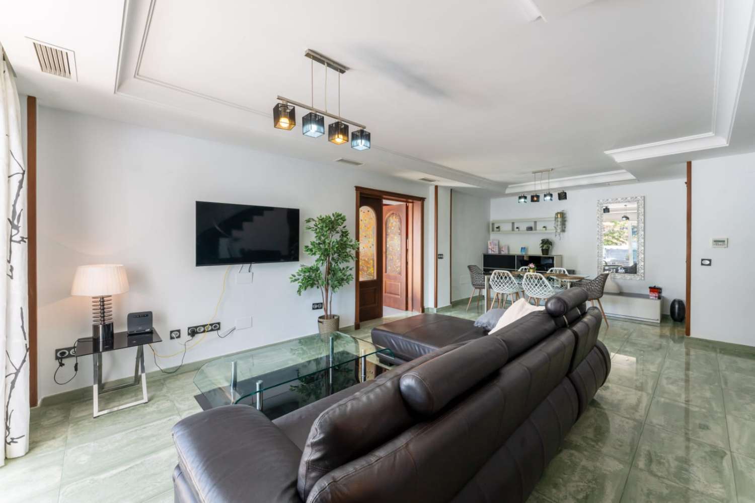 DOPPELFREIHÄLFTE ZU MIETEN IN CORTIJO DE TORREQUEBRADA (BENALMADENA)