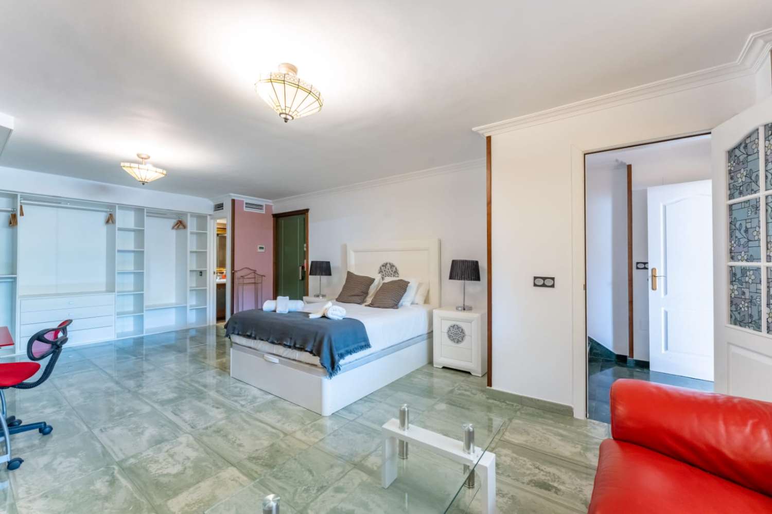 DOPPELFREIHÄLFTE ZU MIETEN IN CORTIJO DE TORREQUEBRADA (BENALMADENA)