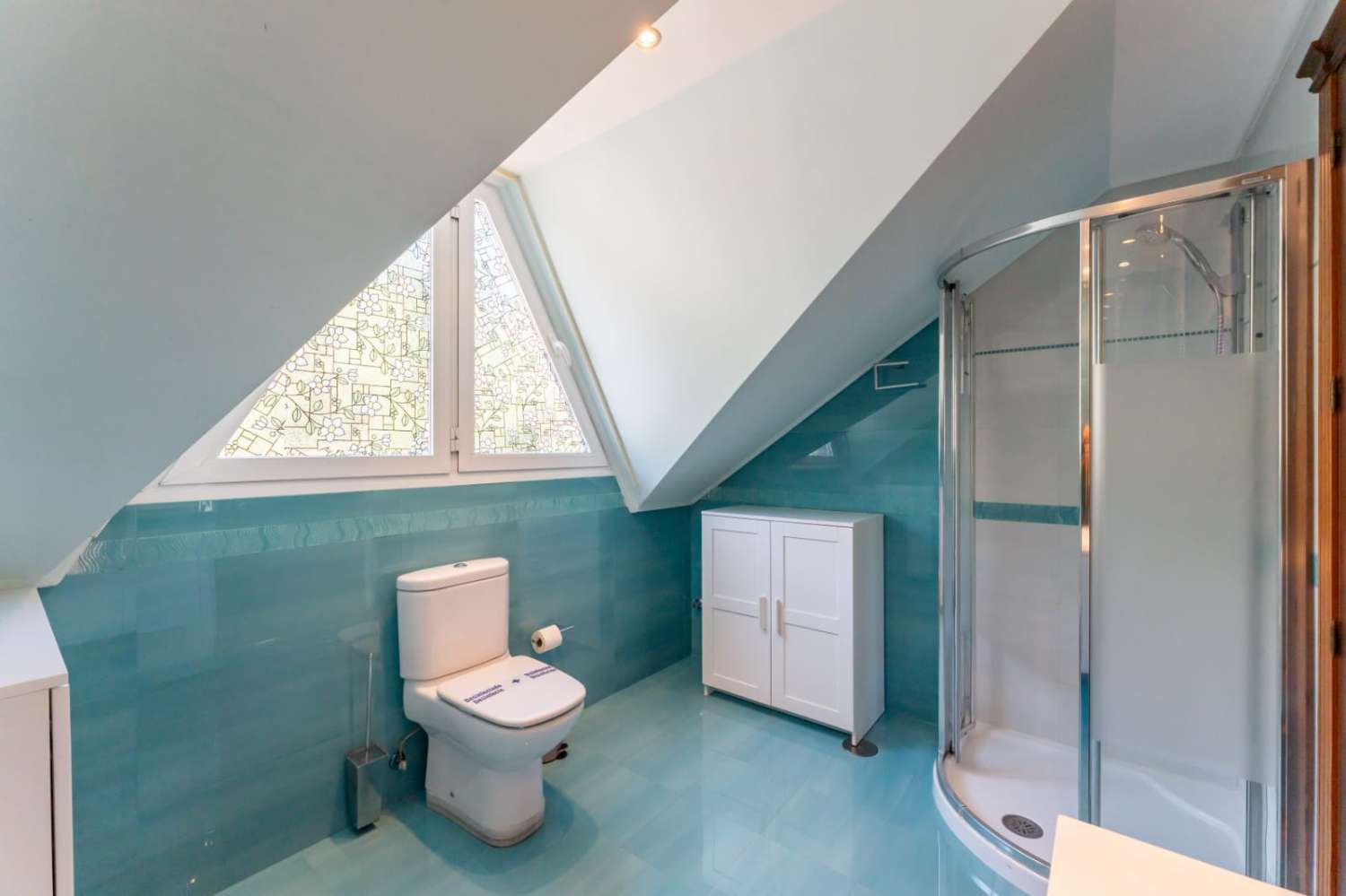 DOPPELFREIHÄLFTE ZU MIETEN IN CORTIJO DE TORREQUEBRADA (BENALMADENA)