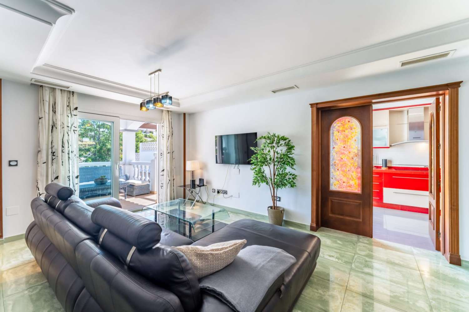 DOPPELFREIHÄLFTE ZU MIETEN IN CORTIJO DE TORREQUEBRADA (BENALMADENA)