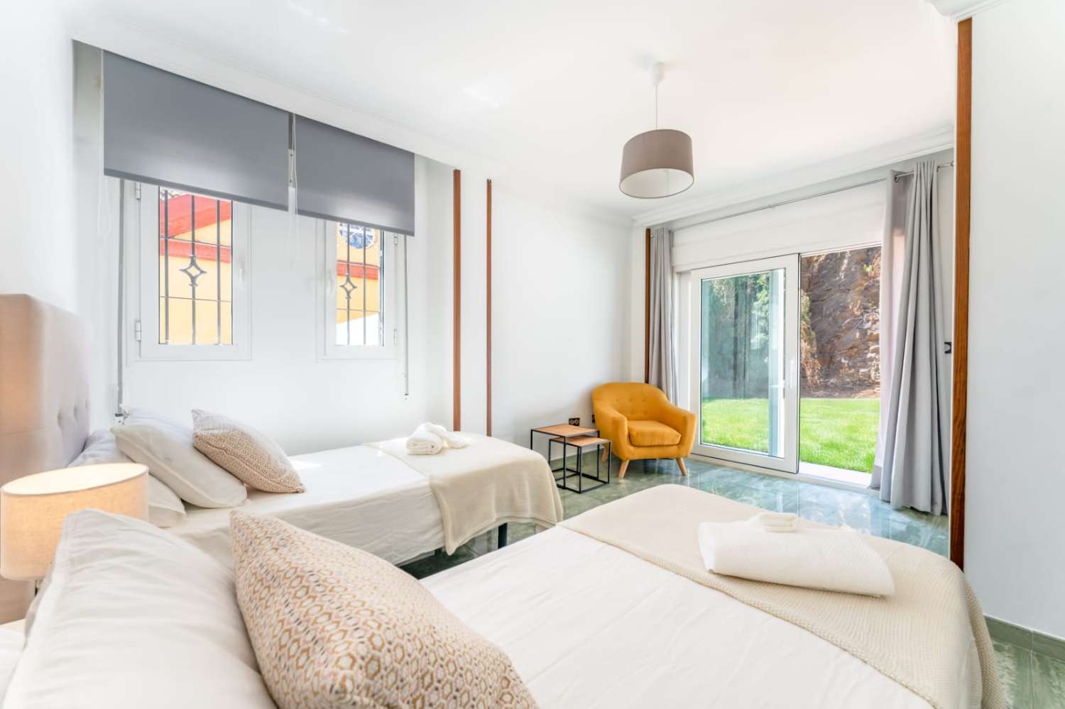 DOPPELFREIHÄLFTE ZU MIETEN IN CORTIJO DE TORREQUEBRADA (BENALMADENA)