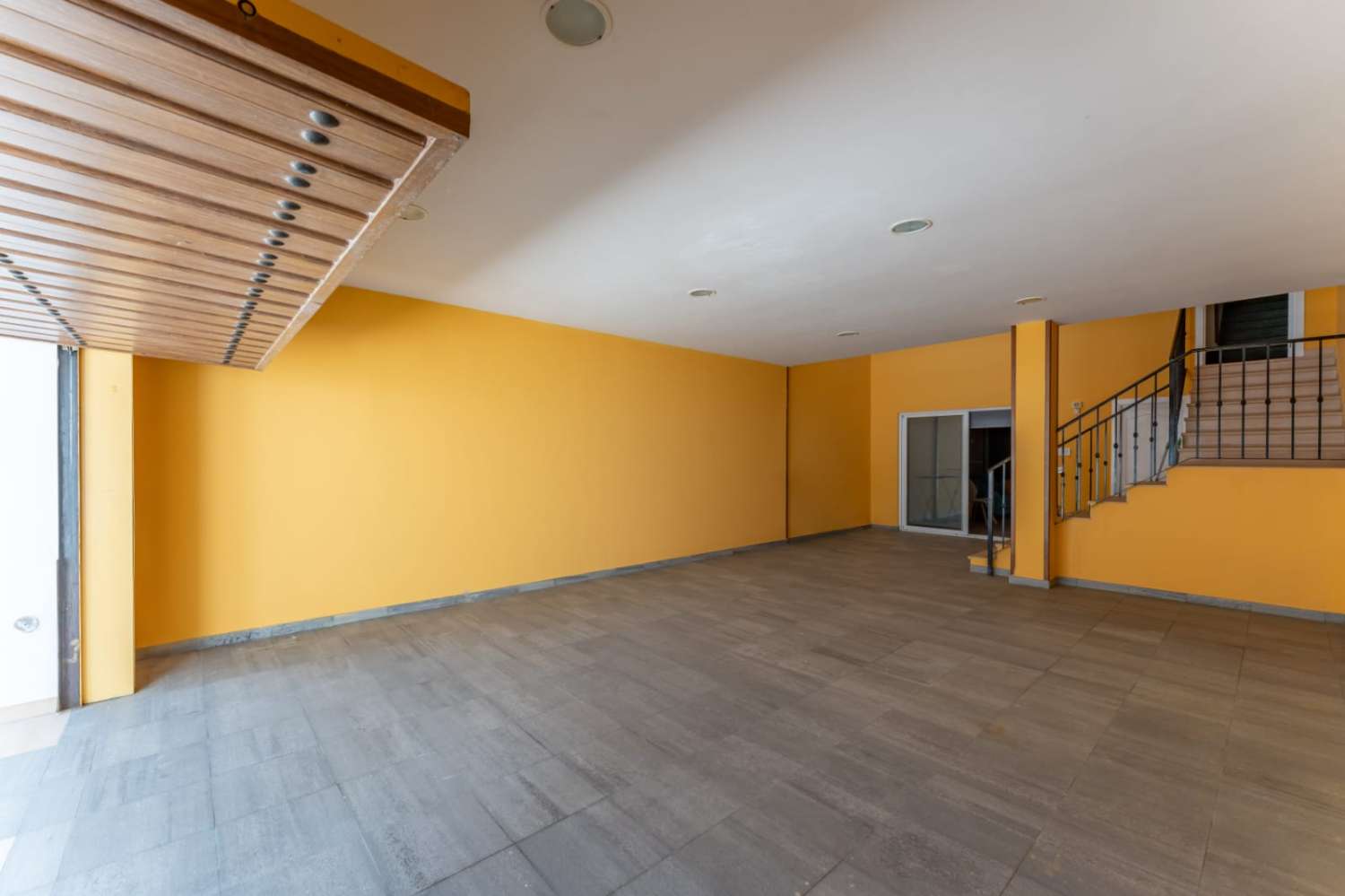 DOPPELFREIHÄLFTE ZU MIETEN IN CORTIJO DE TORREQUEBRADA (BENALMADENA)