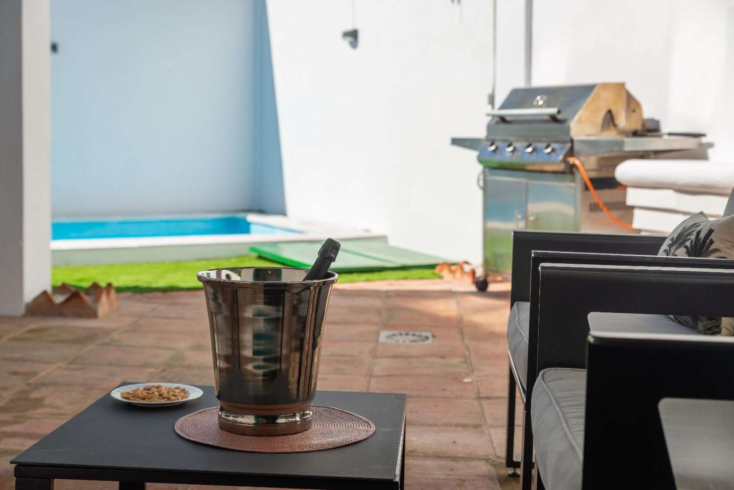 SE VENDE MAGNIFICA VILLA EN NUEVA ANDALUCIA (MARBELLA)