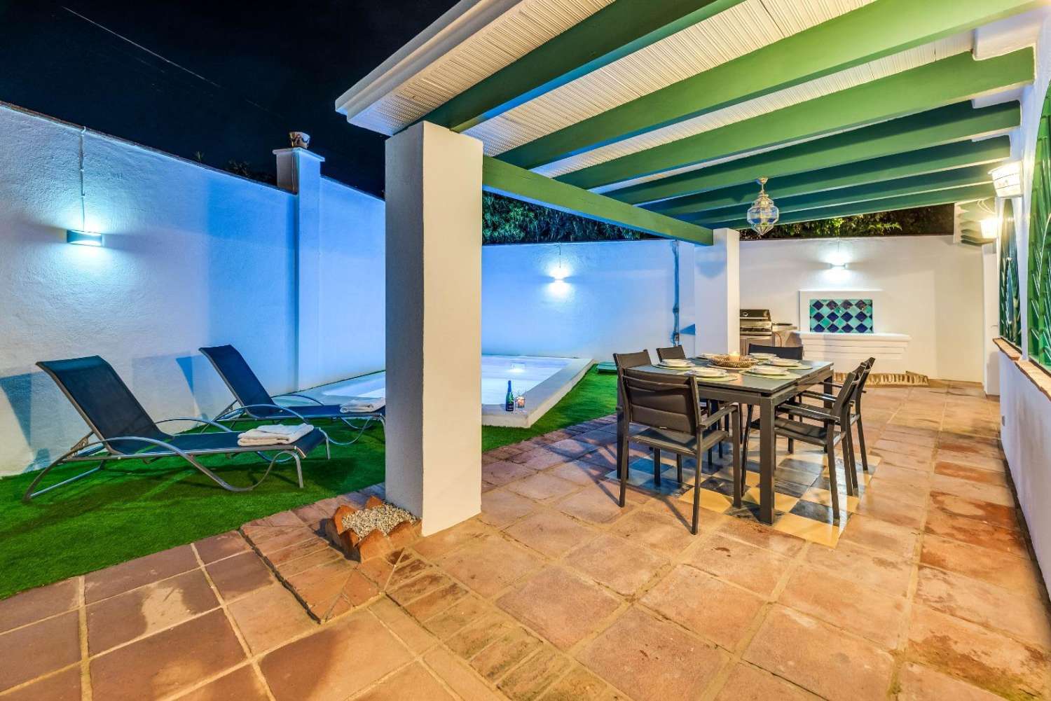 SE VENDE MAGNIFICA VILLA EN NUEVA ANDALUCIA (MARBELLA)