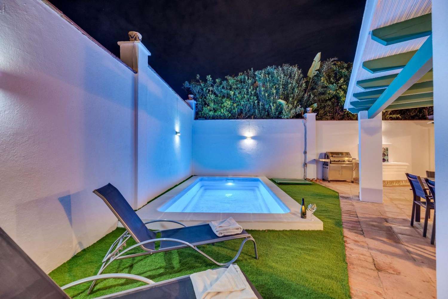 SE VENDE MAGNIFICA VILLA EN NUEVA ANDALUCIA (MARBELLA)