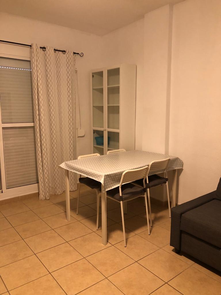 Se alquila MEDIA TEMPORADA desde ahora - 30/06/2026 bonito apartamento en Playamar (Torremolinos)
