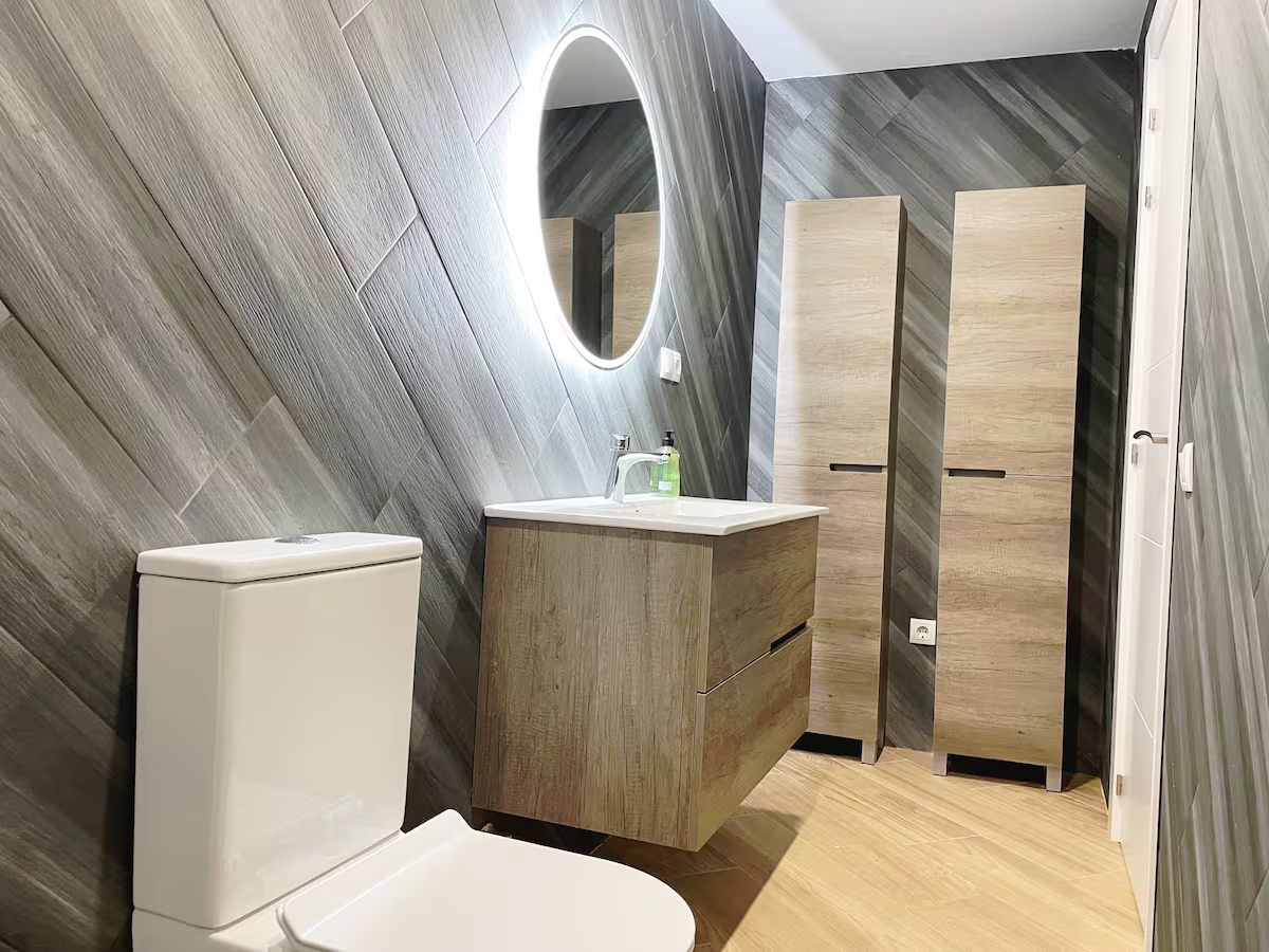 IN AFFITTO DAL 01/09/2026 AL 30/06/27 MAGNIFICA VILLA IN ARROYO DE LA MIEL (BENALMADENA)