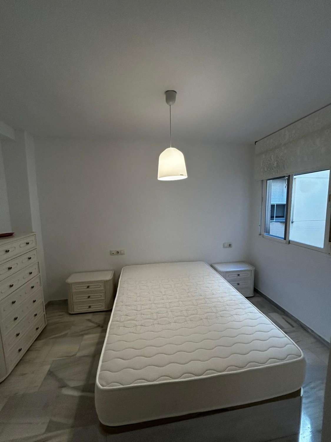 BEL APPARTAMENTO CON VISTA SUL MARE IN AFFITTO A LUNGO TERMINE NELLA ZONA DI TORREBLANCA (FUENGIROLA)