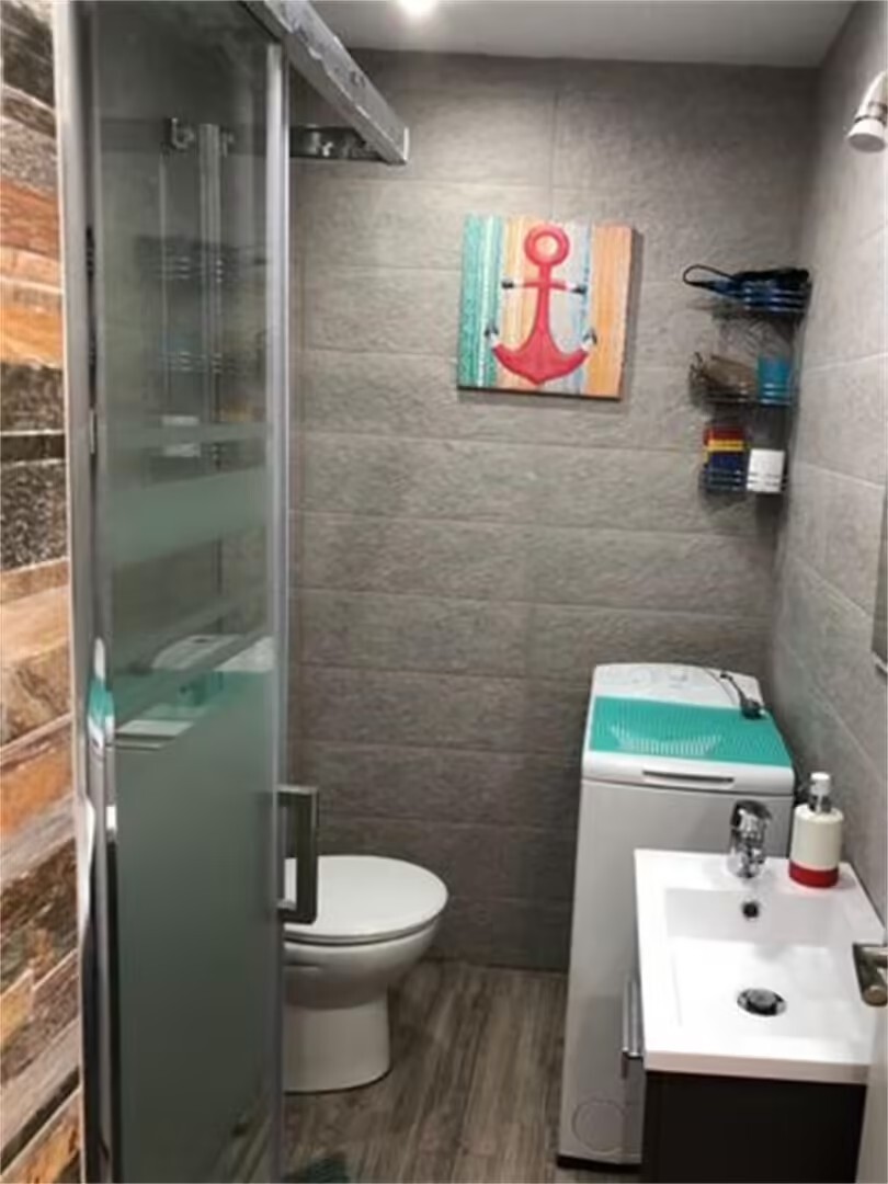 È AFFITTATA A LUNGO TERMINE DALLO STUDIO 1.10.26 DI BENALMADENA COSTA.