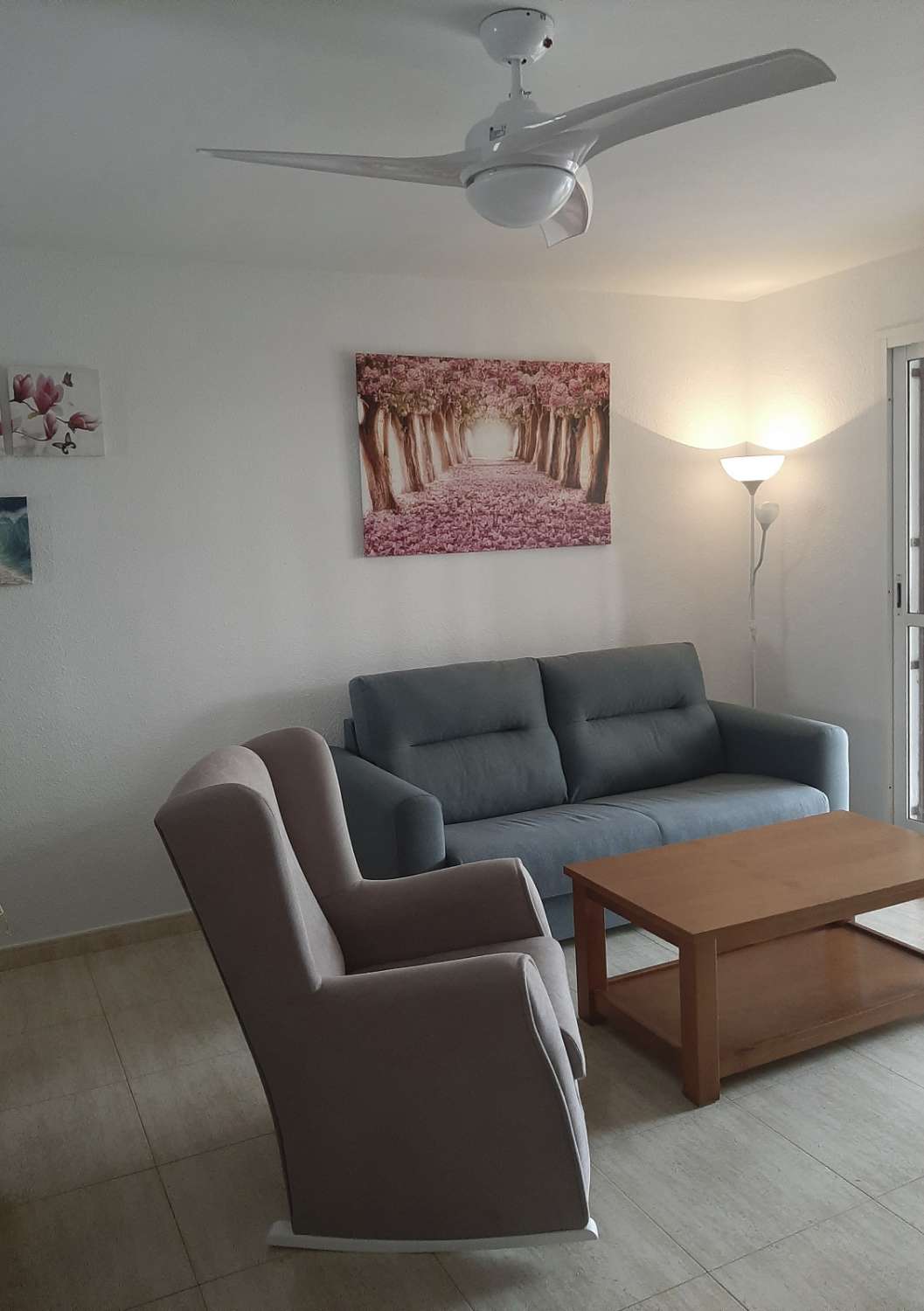 FIN LEILIGHET I FØRSTE ETASJE TIL LEIE FRA 1.9.26 TIL 30.6.27 I BENALMADENA.