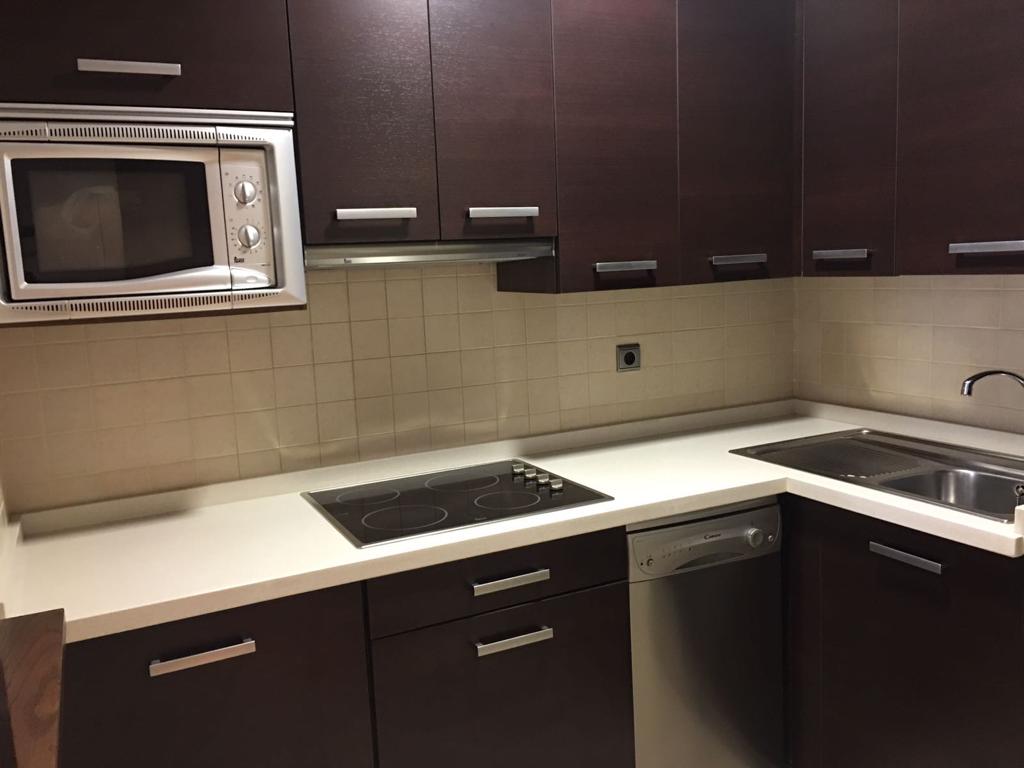 TIL LEIE FRA 02.04.26.-30.6.26 OG FRA 01.09.2026 TIL 30.06.2027 VAKKER LEILIGHET MED HAVUTSIKT 200 METER FRA STRANDEN I BENALMADENA