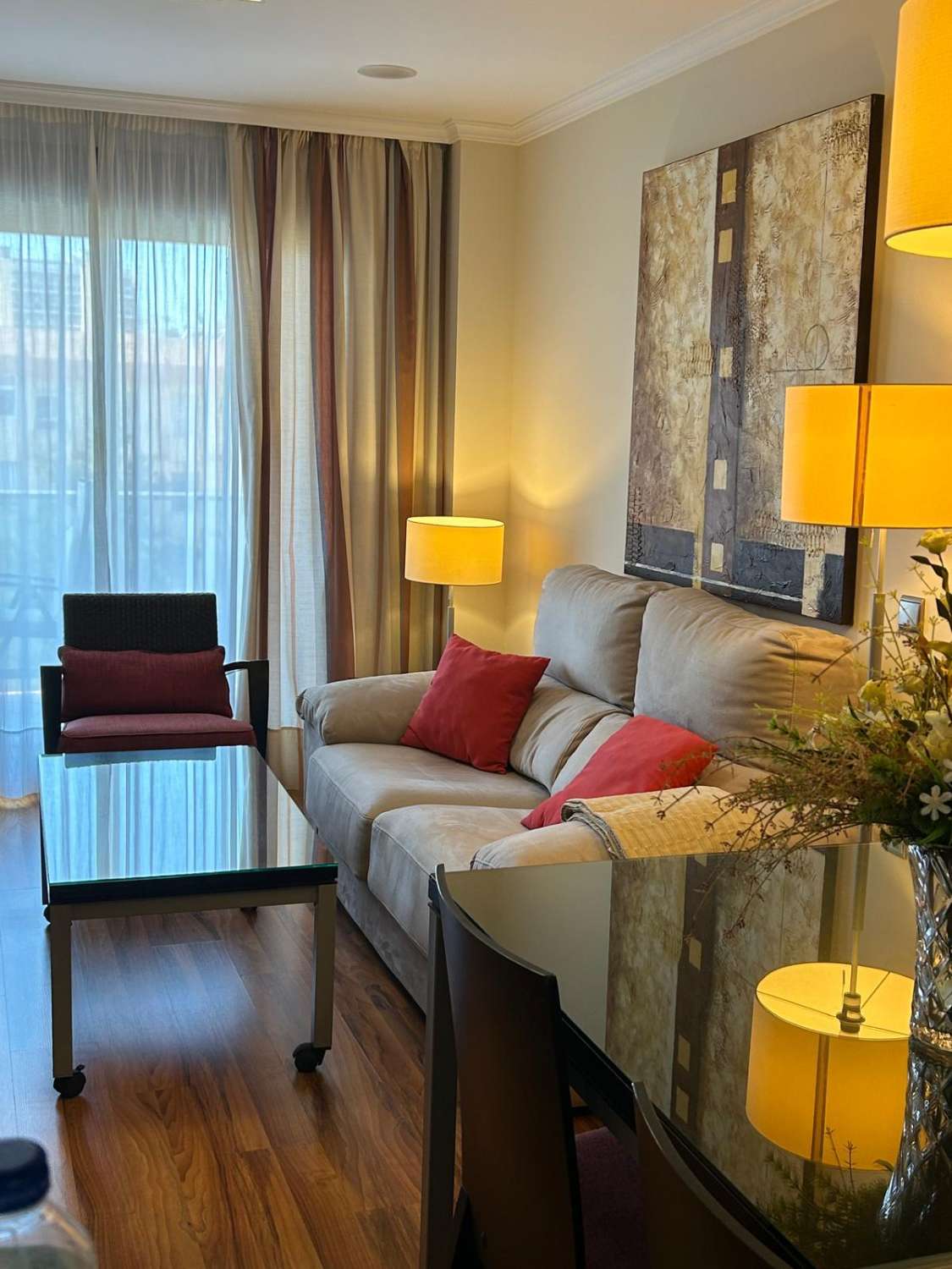 LEID FRA 17.03.2026 - 30.06.2026 OG FRA 1.10.26-20.12.26 OG FRA 16.1.27-30.6.27 VAKKER LEILIGHET MED HAVUTSIKT I BENALMADENA COSTA