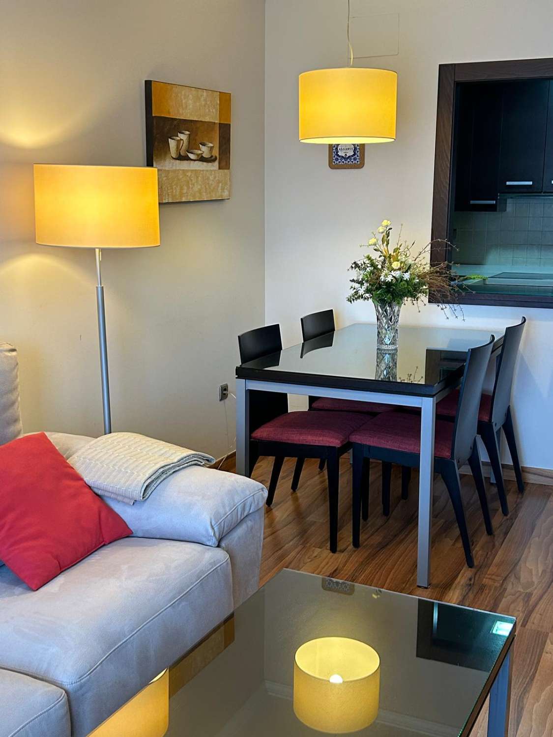 LEID FRA 17.03.2026 - 30.06.2026 OG FRA 1.10.26-20.12.26 OG FRA 16.1.27-30.6.27 VAKKER LEILIGHET MED HAVUTSIKT I BENALMADENA COSTA