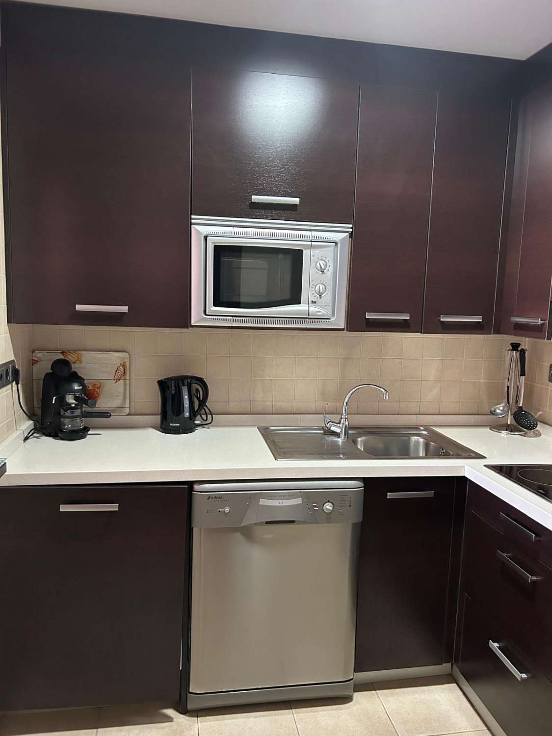 LEID FRA 17.03.2026 - 30.06.2026 OG FRA 1.10.26-20.12.26 OG FRA 16.1.27-30.6.27 VAKKER LEILIGHET MED HAVUTSIKT I BENALMADENA COSTA