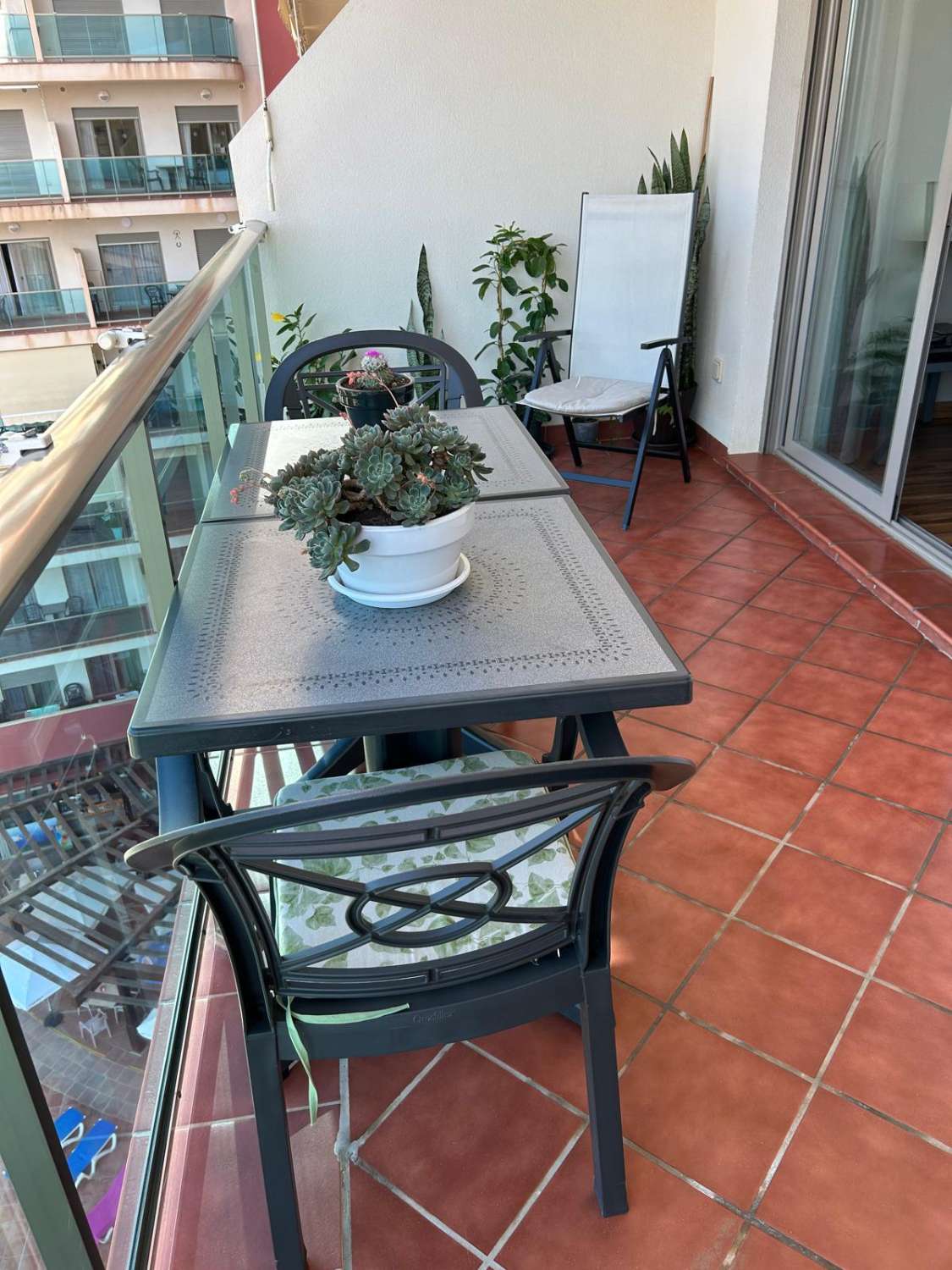 LEID FRA 17.03.2026 - 30.06.2026 OG FRA 1.10.26-20.12.26 OG FRA 16.1.27-30.6.27 VAKKER LEILIGHET MED HAVUTSIKT I BENALMADENA COSTA