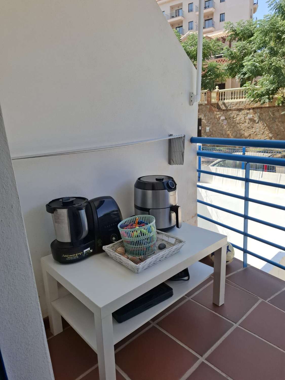 Se alquila desde ahora hasta30/6/2026 Y DESDE01/09/2026 - 30/06/2027 bonito apartamento en Benalmádena Costa a 150 metros de la playa