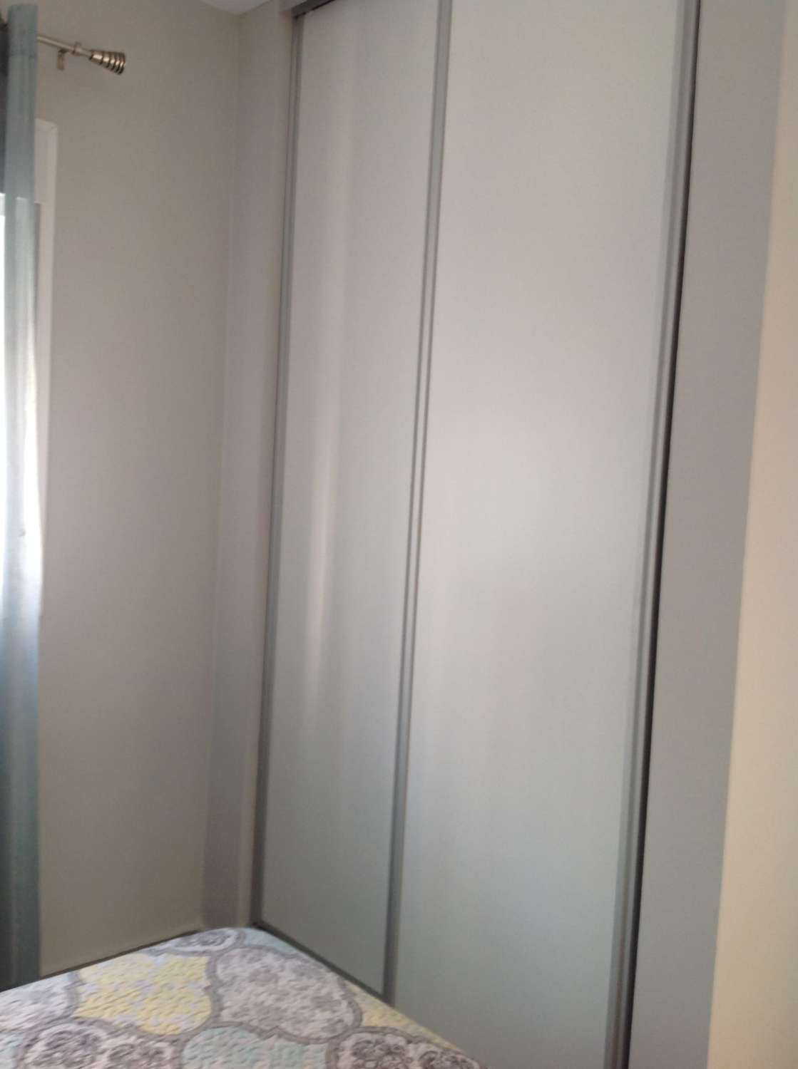 SE ALQUILA DESDE 1.9.26-15.6.27 BONITO APARTAMENTO A 100 METROS DE LA PLAYA EN BENALMADENA