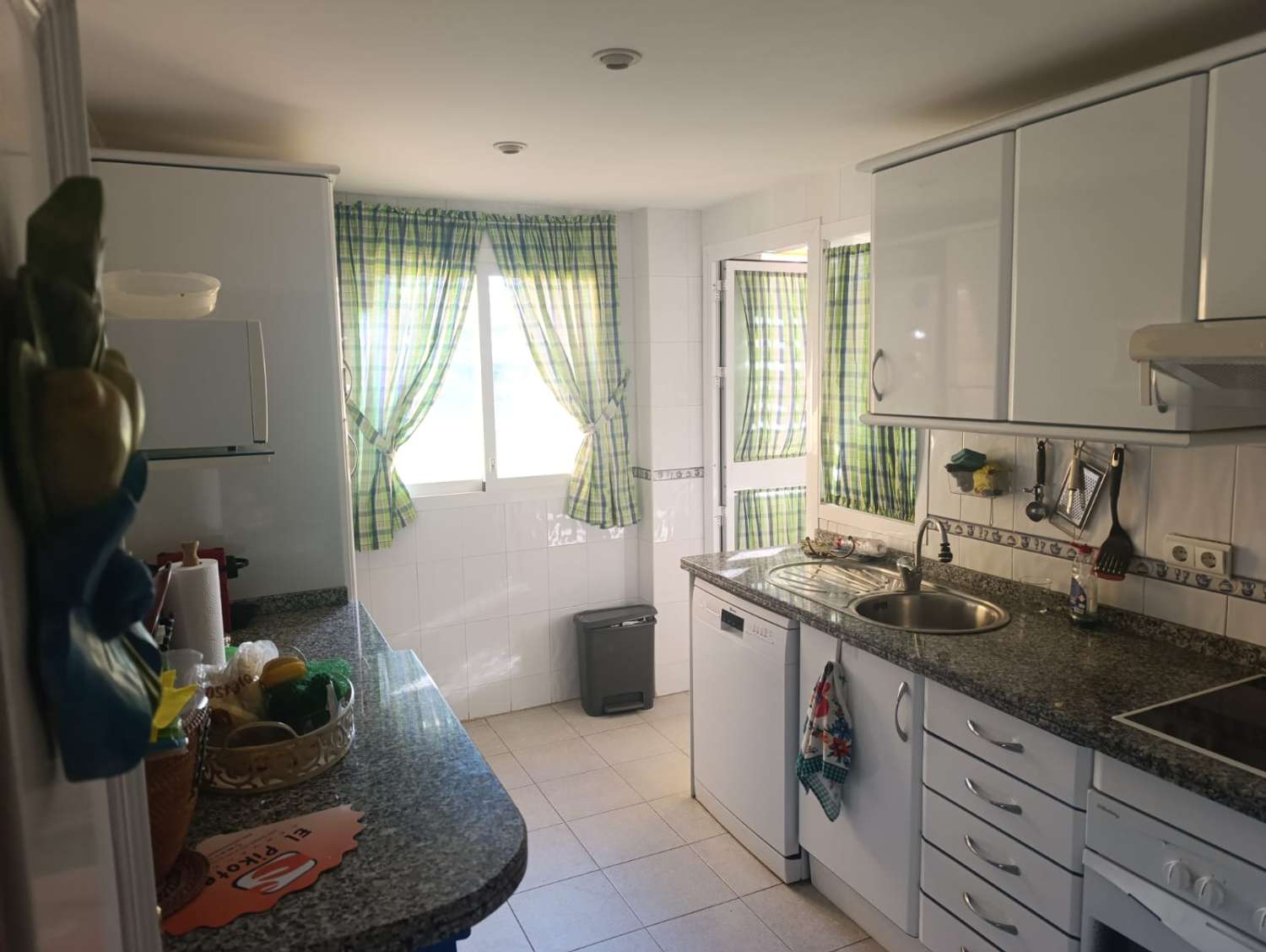 SE ALQUILA HASTA 30.6.26 Y DESDE 01/09/2026 - 30/06/2027 PRECIOSO APARTAMENTO CON VISTAS AL MAR EN MIJAS COSTA