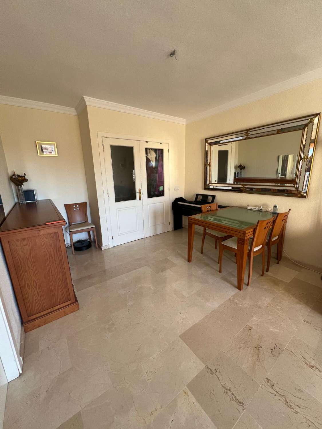 Pieni huoneisto myynnissä Fuengirola