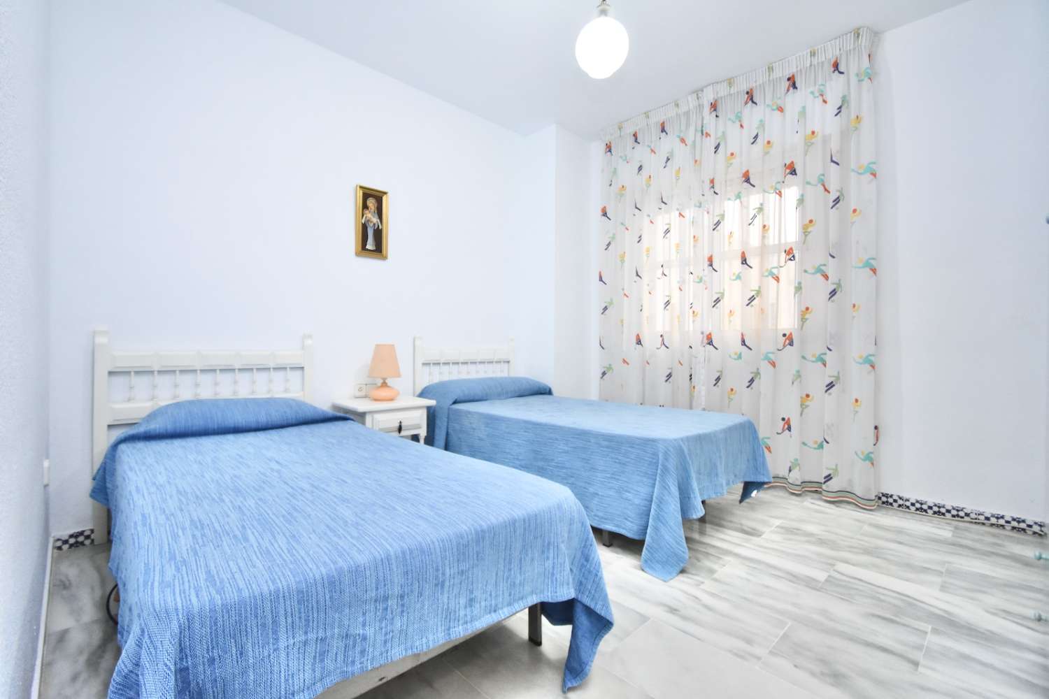 Pieni huoneisto myynnissä Zona Sohail (Fuengirola)