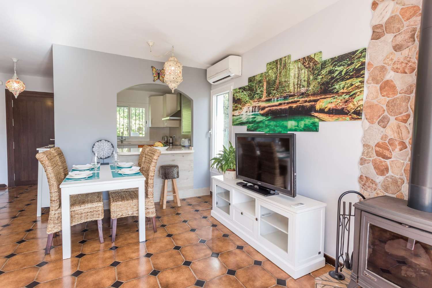 LÅNGTIDSUTHYRNING VACKER PARHUS I EL CHAPARRAL I MIJAS COSTA