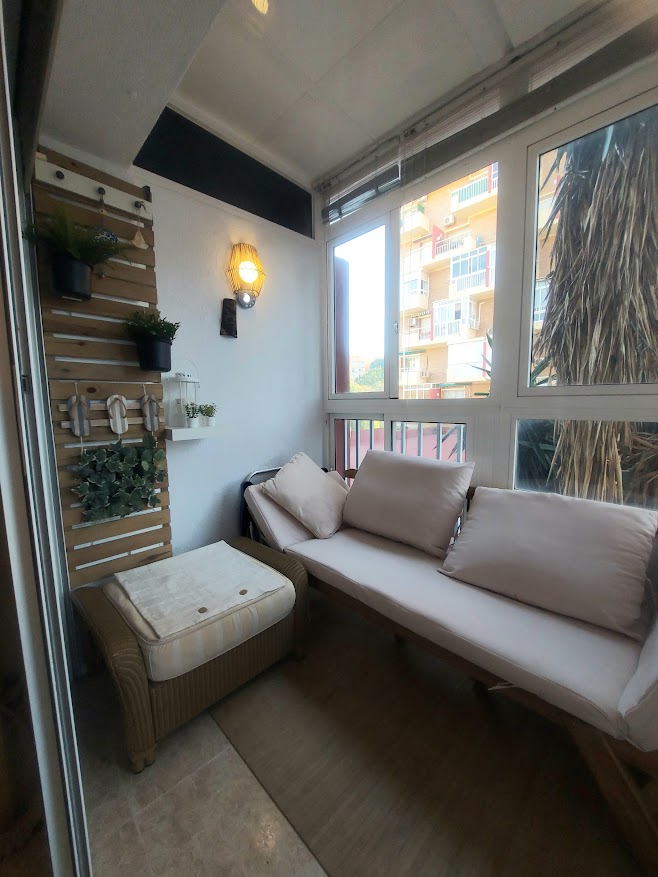 À LOUER DU 01/09/2026 AU 30/06/2027 BEL STUDIO À ARROYO DE LA MIEL (BÉNALDADENA)