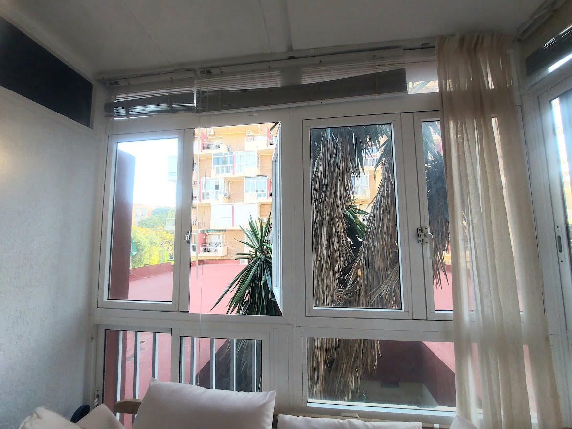 À LOUER DU 01/09/2026 AU 30/06/2027 BEL STUDIO À ARROYO DE LA MIEL (BÉNALDADENA)