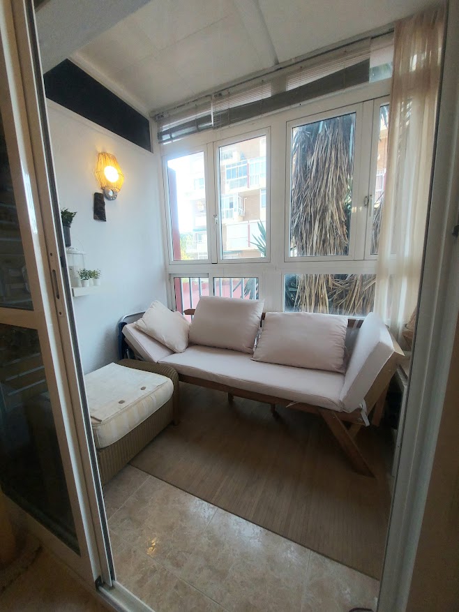 À LOUER DU 01/09/2026 AU 30/06/2027 BEL STUDIO À ARROYO DE LA MIEL (BÉNALDADENA)